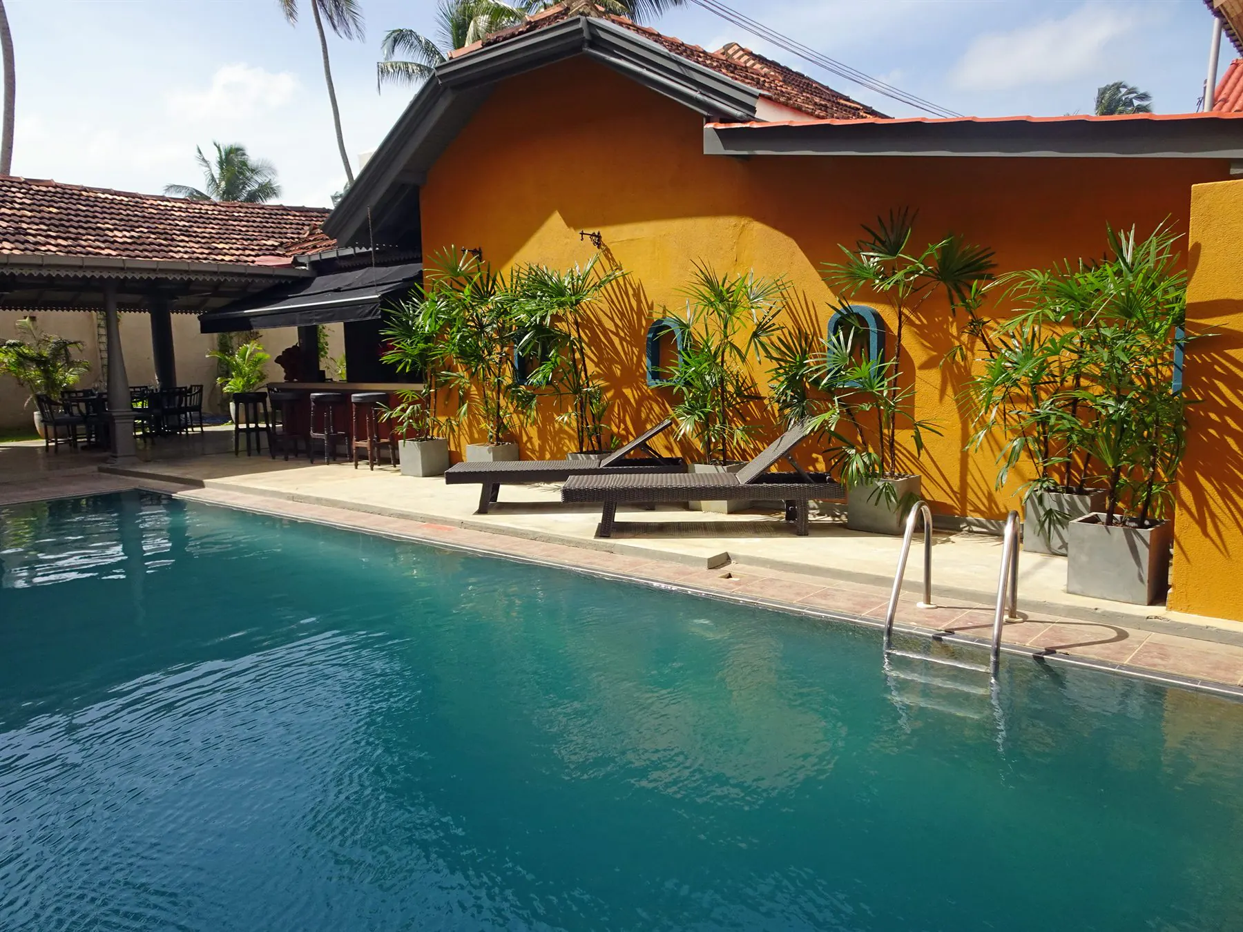 Poolside lounge